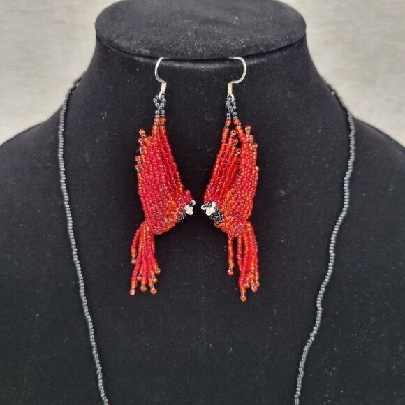 Handcrafted Beaded Cardinal Red Bird Necklace and Earrings Great Gift - Picture 4 of 13